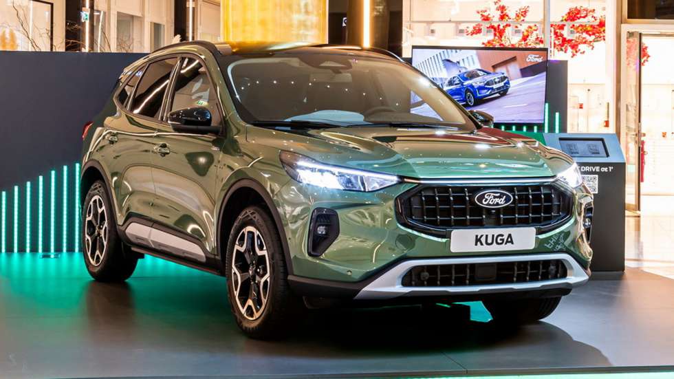 Το Ford Kuga δέχεται επισκέψεις στο Golden Hall